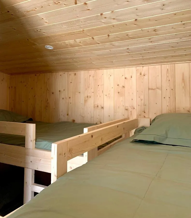 Hostel La Petite Auberge Insolite Saint-Affrique
